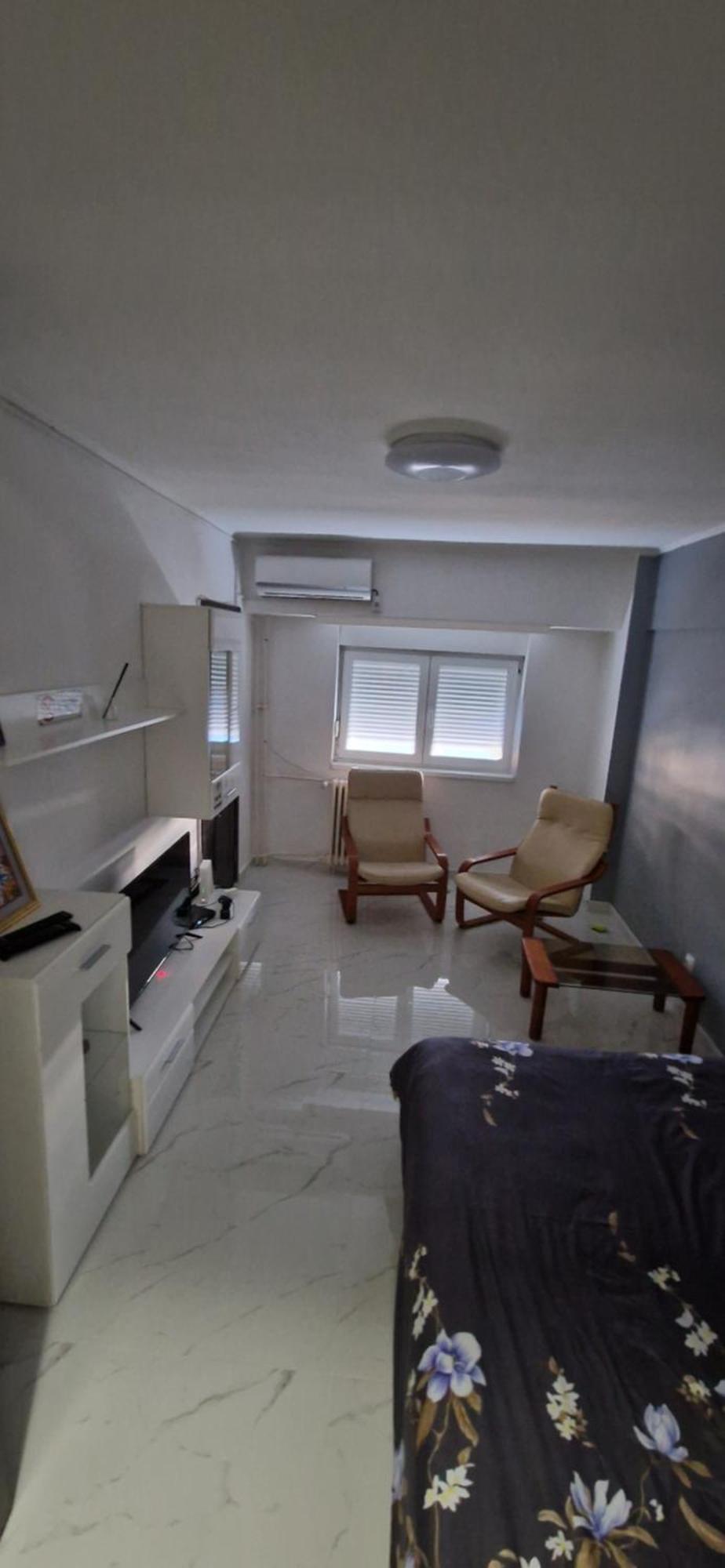 Sylvanostudiocenter โปลเยชต์ ภายนอก รูปภาพ